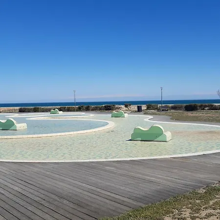 Apartment Port Leucate: T2 Climatise, Wifi, Animaux Ok, Parking Securise - Fr-1-798-52 Leucate