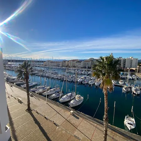 Apartment Port Leucate: T2 Climatise, Wifi, Animaux Ok, Parking Securise - Fr-1-798-52 Leucate